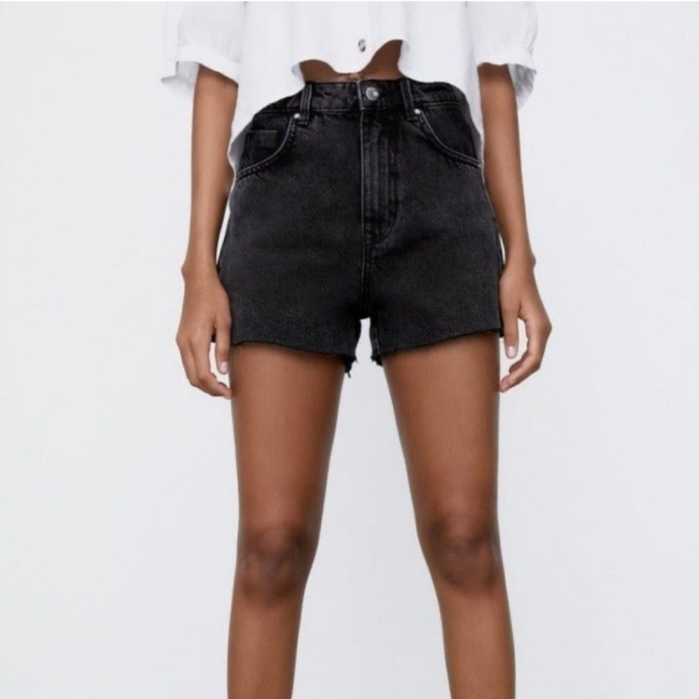 Zara High Rise Black Denim Dad Shorts US Size 4